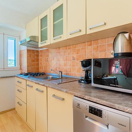 Apartmani Valun1 Ngoại thất bức ảnh