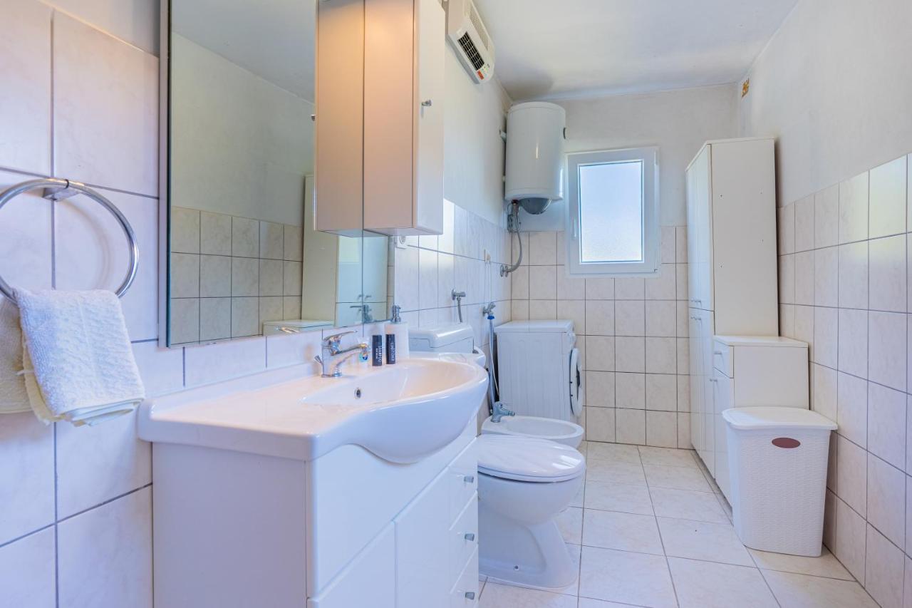 Apartmani Valun1 Ngoại thất bức ảnh